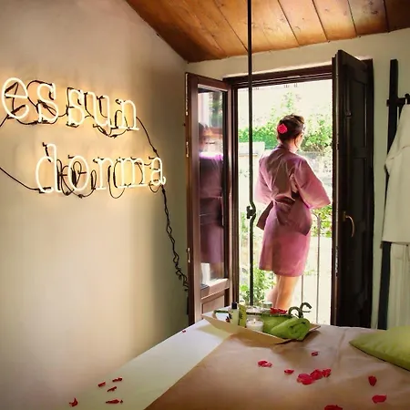 Wundergarten Dimora Dei Frati Gratteri