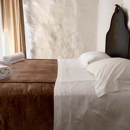 לינה וארוחת בוקר Wundergarten Dimora Dei Frati 3*