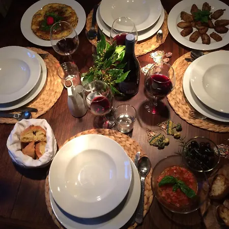 Wundergarten Dimora Dei Frati Alojamento de Acomodação e Pequeno-almoço 4*