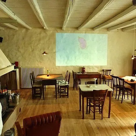 Wundergarten Dimora Dei Frati לינה וארוחת בוקר