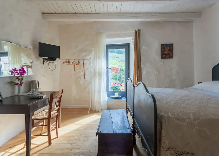 Oda ve Kahvaltı Wundergarten Dimora Dei Frati Gratteri