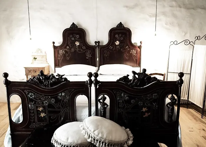 Oda ve Kahvaltı Wundergarten Dimora Dei Frati Gratteri